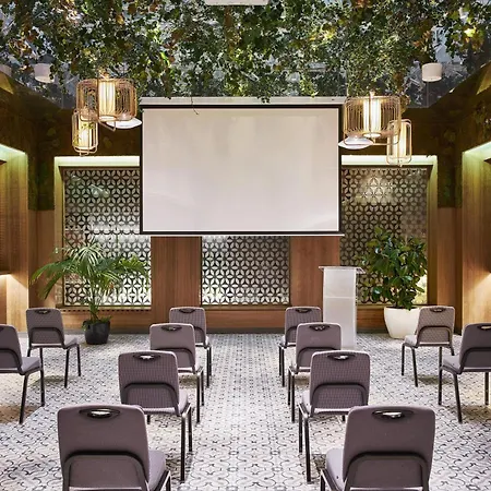 Hyatt Centric Gran Via Madrid-3